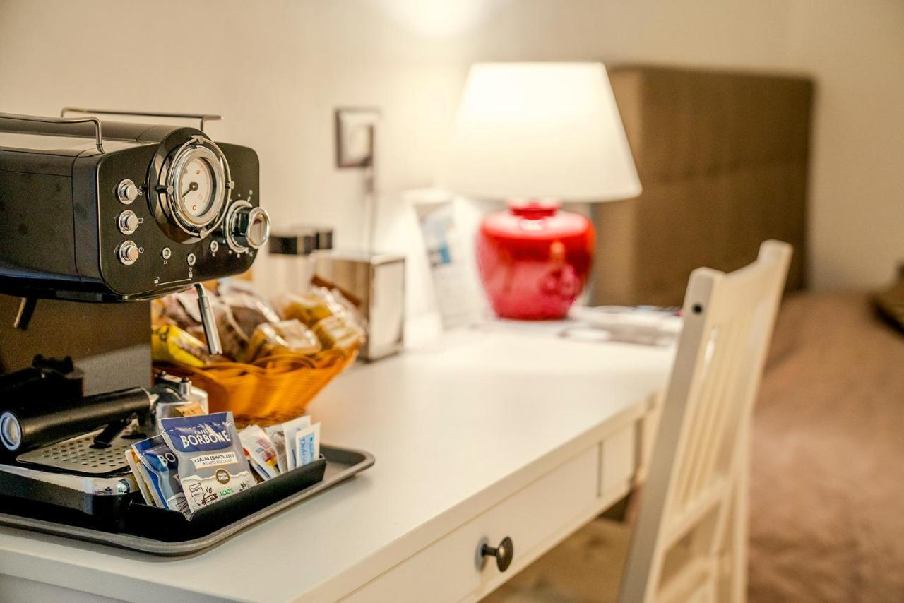 Garden House - Luxury Guest House - Overnight Stay Only Rome Exterior photo